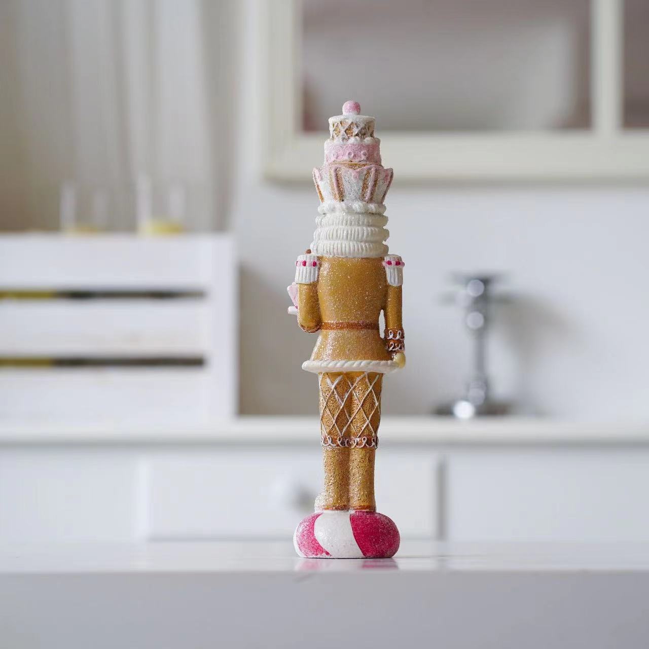 Sweet Pink Nutcracker Soldier  – Nutcracker Figurine Bewertung und Preis