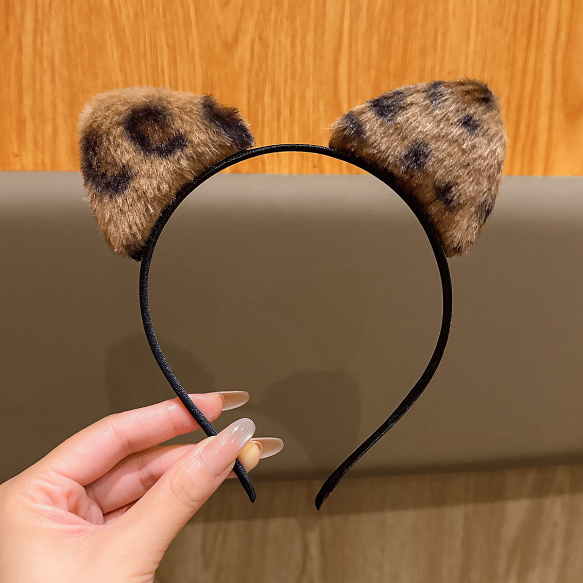 1 Cat's ears (Steamed cat-ear  – Reindeer Antlers Headband Bewertung und Preis