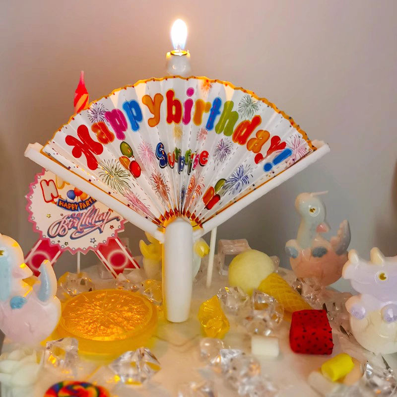 Vibrant Multi Color Automatic  – Holiday Candle Set Bewertung und Preis
